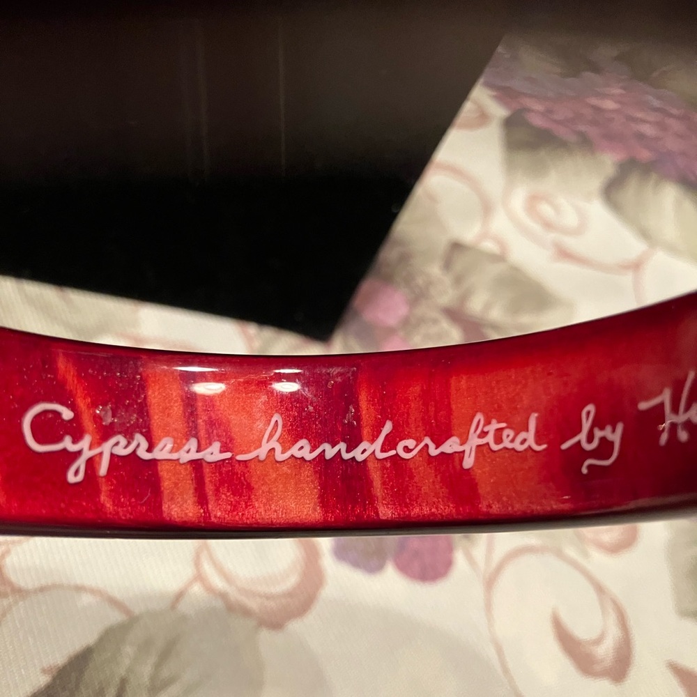 TWO BOLD AND BEAUTIFUL BRACELETS
THE BANGLE IS HANDCRAFTED - Picture 7 of 10